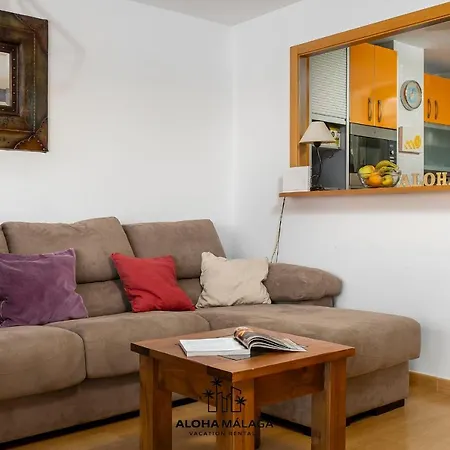 Lucila Beachfront Pedregalejo By Alohamalaga Appartement