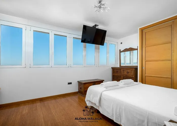 Lucila Beachfront Pedregalejo By Alohamalaga Málaga